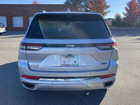 Used 2022 Jeep Grand Cherokee Overland w/ Luxury Tech Group IV image 6