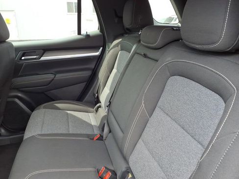 Used 2025 GMC Terrain Elevation AWD/4WD image 17
