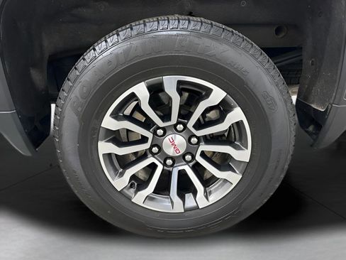 Used 2023 GMC Sierra 1500 AT4 w/ AT4 Premium Package image 13