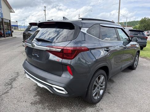 Used 2021 Kia Seltos S AWD/4WD image 5