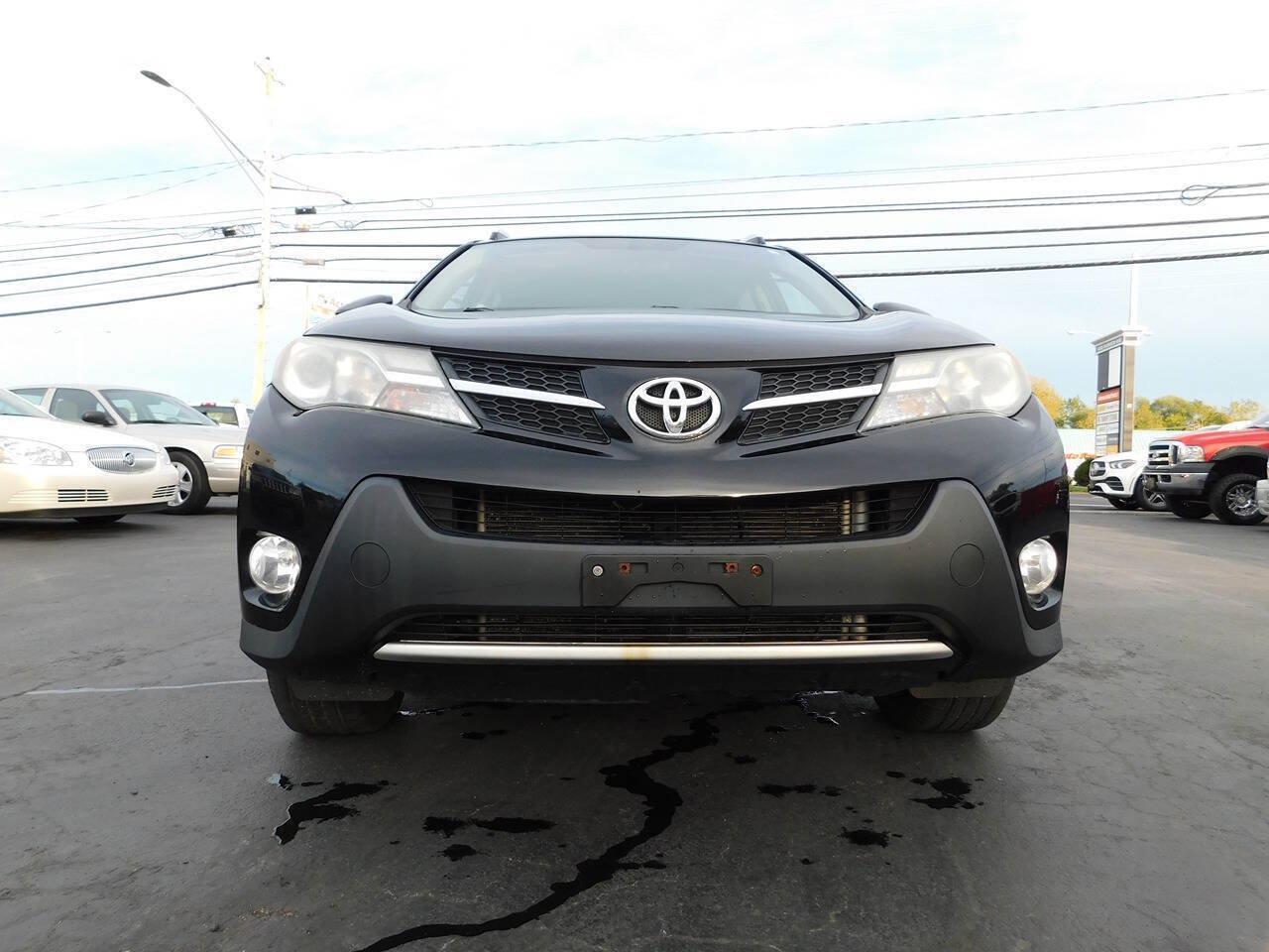 Used 2013 Toyota RAV4 XLE AWD/4WD image 3