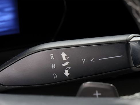 Used 2024 Chevrolet Traverse LT w/ LPO, Floor Liner Package image 16