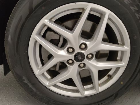 Used 2024 Ford Edge SEL image 31