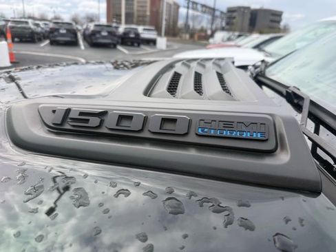 Used 2023 RAM 1500 Limited image 11
