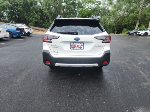 Used 2025 Subaru Outback Limited image 21