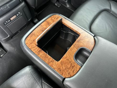 Certified 2023 Nissan Armada SL w/ Captain's Chairs Package image 24