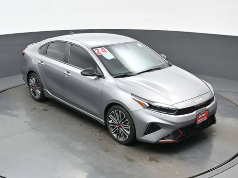 Used 2024 Kia Forte GT FWD image 33
