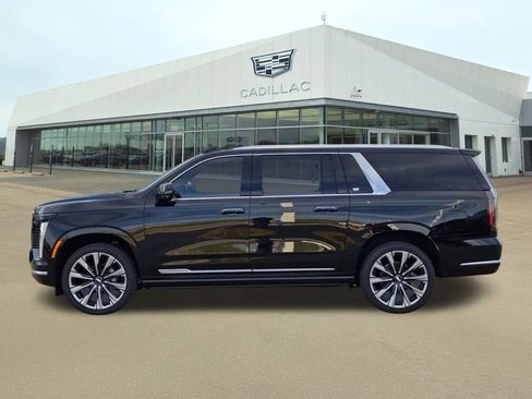 New 2026 Cadillac Escalade ESV Luxury image 3