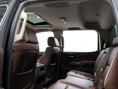 Used 2015 Chevrolet Silverado 2500 High Country w/ Duramax Plus Package AWD/4WD image 14
