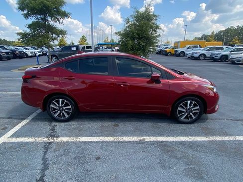 Used 2025 Nissan Versa SV w/ Trunk Package FWD image 8