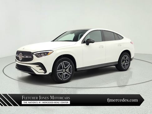 Certified 2026 Mercedes-Benz GLC 300 4MATIC image 1