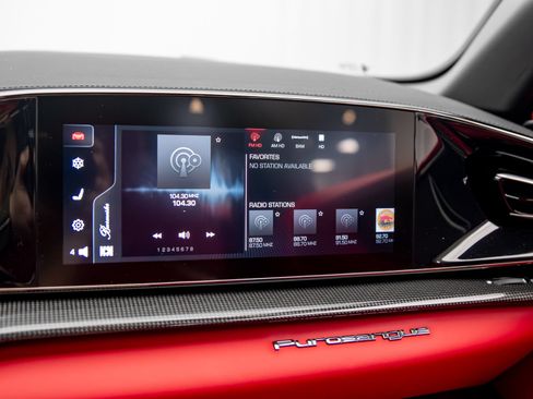 Used 2025 Ferrari Purosangue AWD/4WD image 26