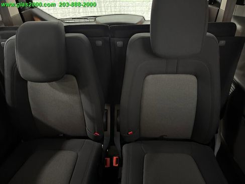 Used 2019 Ford Transit Connect XL image 24