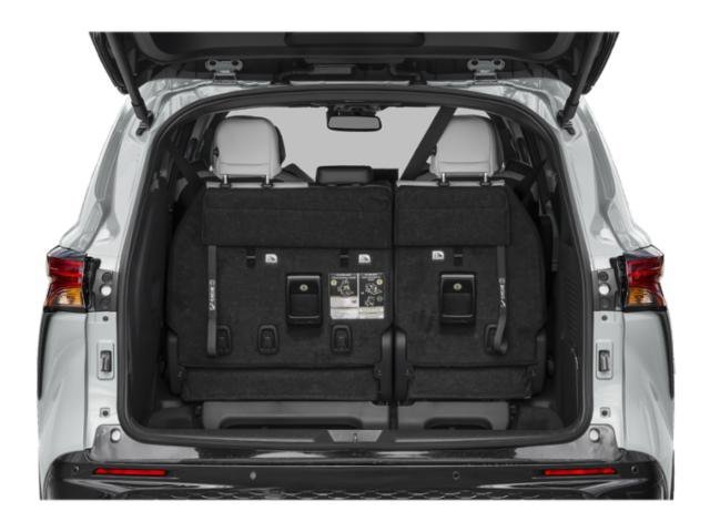 Used 2025 Toyota Sienna XSE AWD/4WD image 10