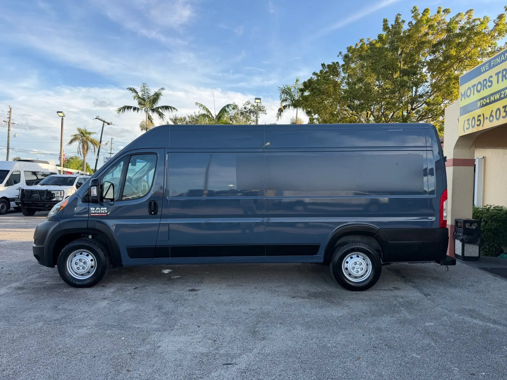 Used 2020 RAM ProMaster 3500 FWD image 2