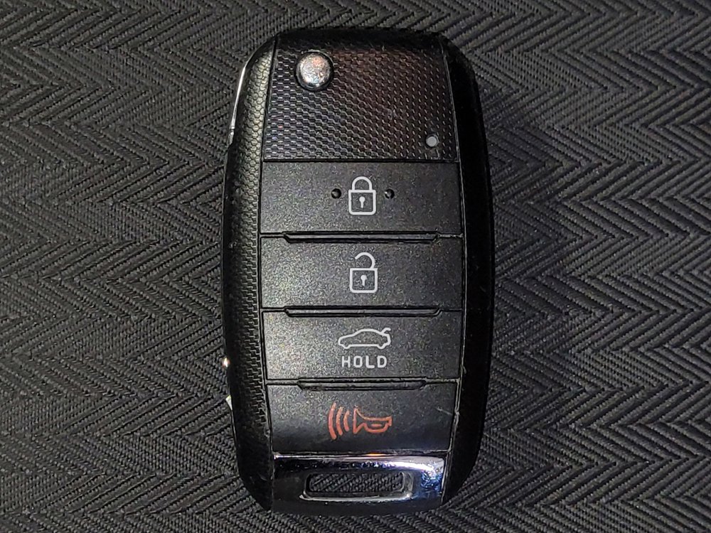 Used 2016 Kia Forte LX FWD image 32