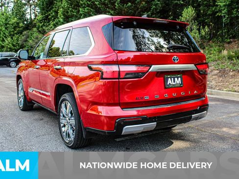 Used 2024 Toyota Sequoia Capstone AWD/4WD image 4