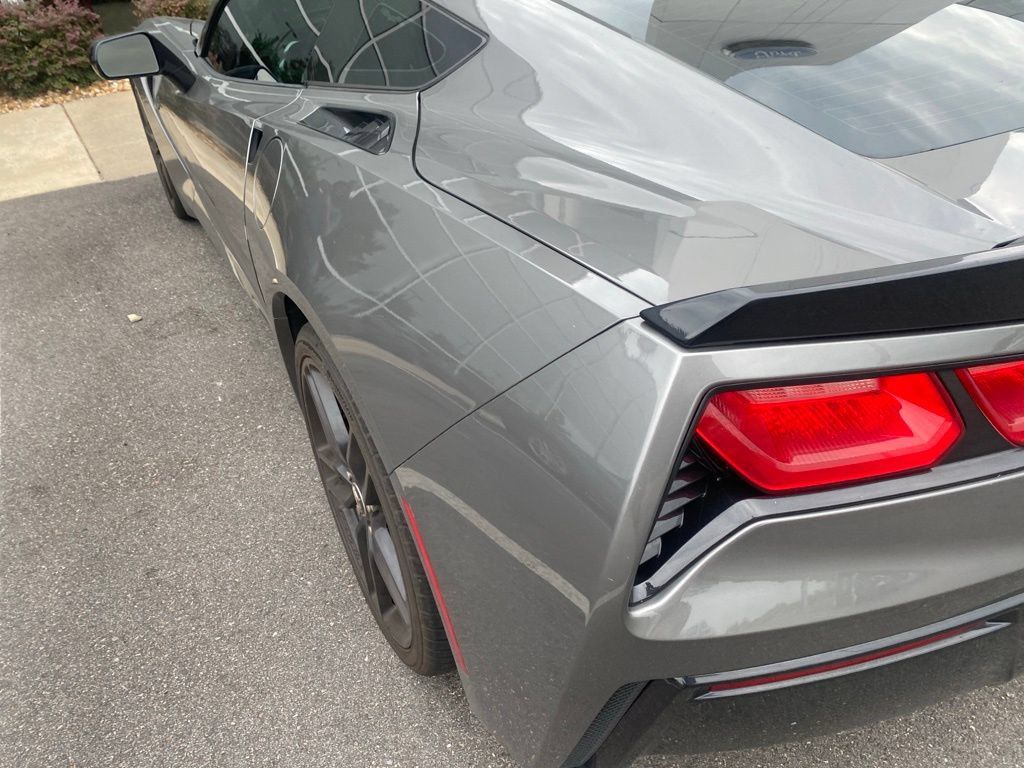 Used 2015 Chevrolet Corvette Stingray Coupe w/ 3LT Preferred Equipment Group RWD image 17