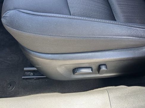 Used 2024 Nissan Altima 2.5 SV FWD image 27