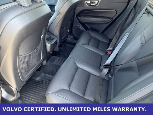 Certified 2023 Volvo XC60 B5 Plus w/ Climate Package image 33