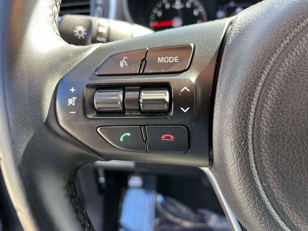 Used 2016 Kia Sorento AWD w/ LX Convenience Package image 20