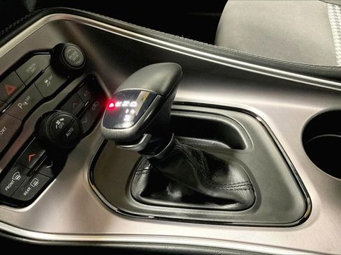 Used 2022 Dodge Challenger GT image 38