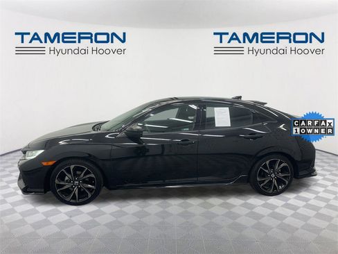 Used 2019 Honda Civic Sport image 2