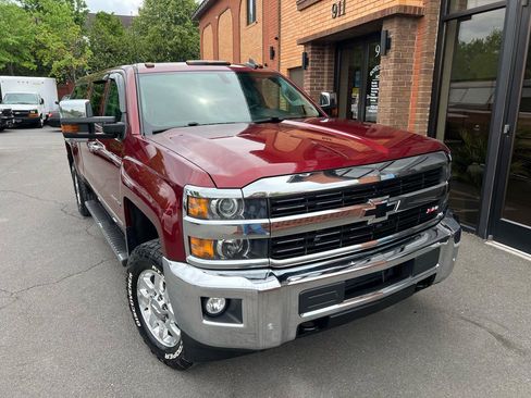 Used 2015 Chevrolet Silverado 2500 LTZ w/ LTZ Plus Package AWD/4WD image 14