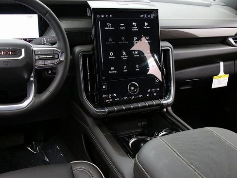 New 2026 GMC Yukon XL Elevation w/ LPO, Floor Liner Package image 16