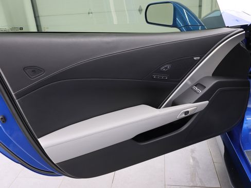 Used 2014 Chevrolet Corvette Stingray Convertible w/ 2LT Preferred Equipment Group RWD image 29