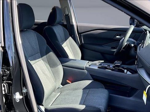 New 2026 Nissan Rogue SV FWD image 9