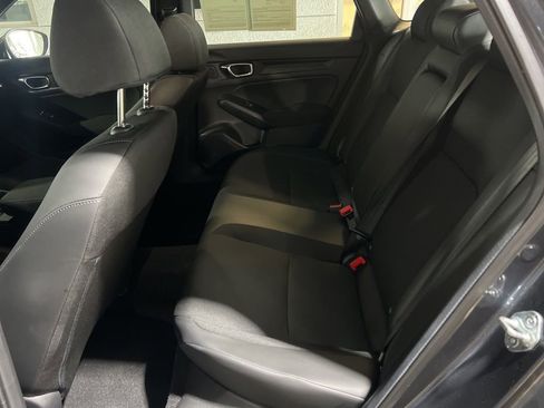 Used 2025 Honda Civic Sport image 6