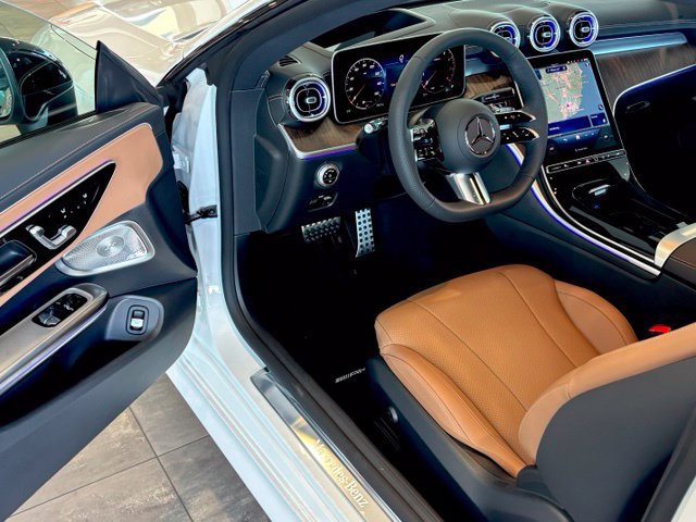 New 2026 Mercedes-Benz CLE 450 4MATIC Coupe image 9