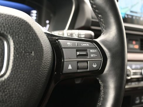 Used 2023 Honda Pilot Elite image 19