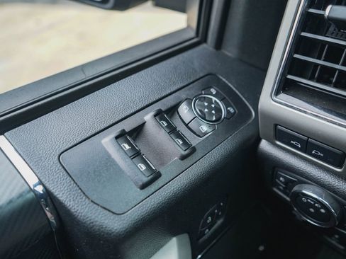 Used 2018 Ford F150 Lariat w/ Equipment Group 502A Luxury image 23