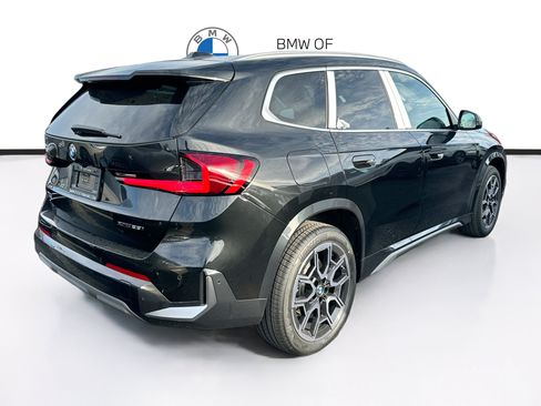 New 2026 BMW X1 xDrive28i w/ Technology Package AWD/4WD image 4