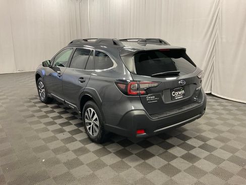 Used 2025 Subaru Outback Premium w/ Popular Package #1A AWD/4WD image 8