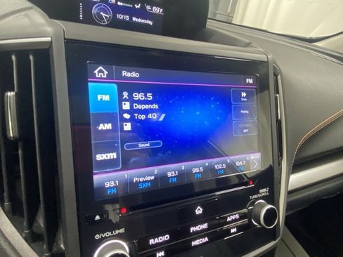 Used 2023 Subaru Crosstrek 2.5i Limited w/ Moonroof Package image 21