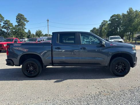 Used 2021 Chevrolet Silverado 1500 LT Trail Boss w/ Bed Protection Package AWD/4WD image 6