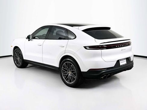 New 2026 Porsche Cayenne Coupe image 3