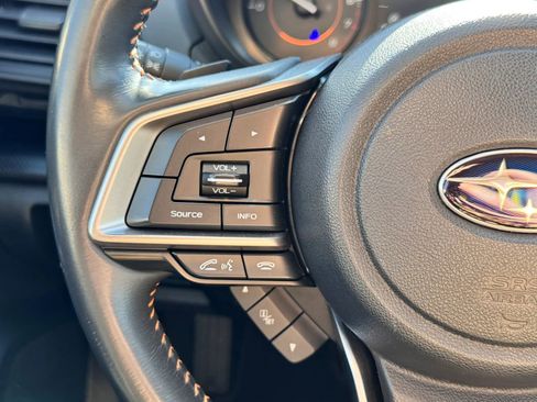 Used 2020 Subaru Crosstrek 2.0i Premium image 14