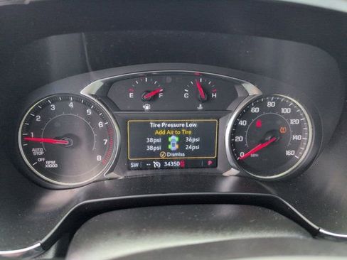 Used 2025 Chevrolet Blazer LT FWD image 16