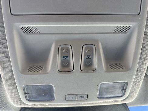 Used 2021 Ford Escape Titanium w/ Titanium Elite Package image 18