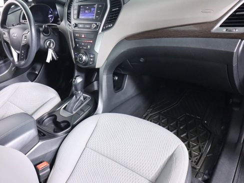 Used 2018 Hyundai Santa Fe Sport image 36