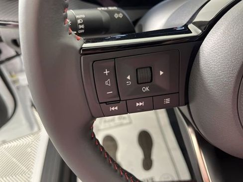 New 2026 Nissan Kicks SR image 22