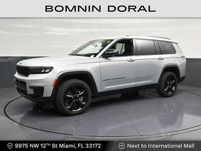 Used 2024 Jeep Grand Cherokee L Laredo