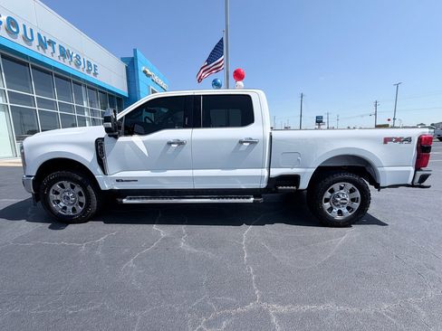 Used 2023 Ford F350 Lariat w/ Chrome Package AWD/4WD image 5
