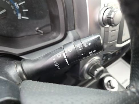 Used 2015 Toyota 4Runner Limited image 49