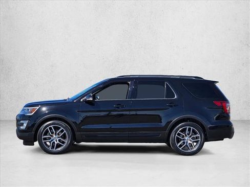 Used 2016 Ford Explorer Sport w/ Equipment Group 401A AWD/4WD image 9
