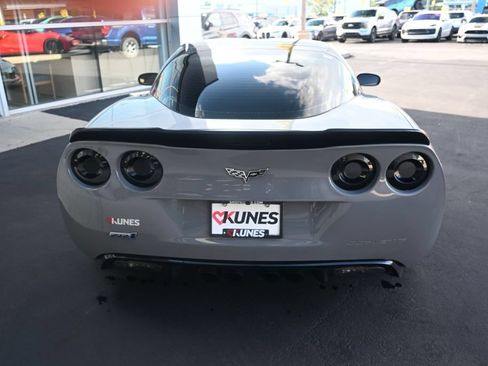 Used 2010 Chevrolet Corvette ZR1 w/ Preferred Equipment Group RWD image 13